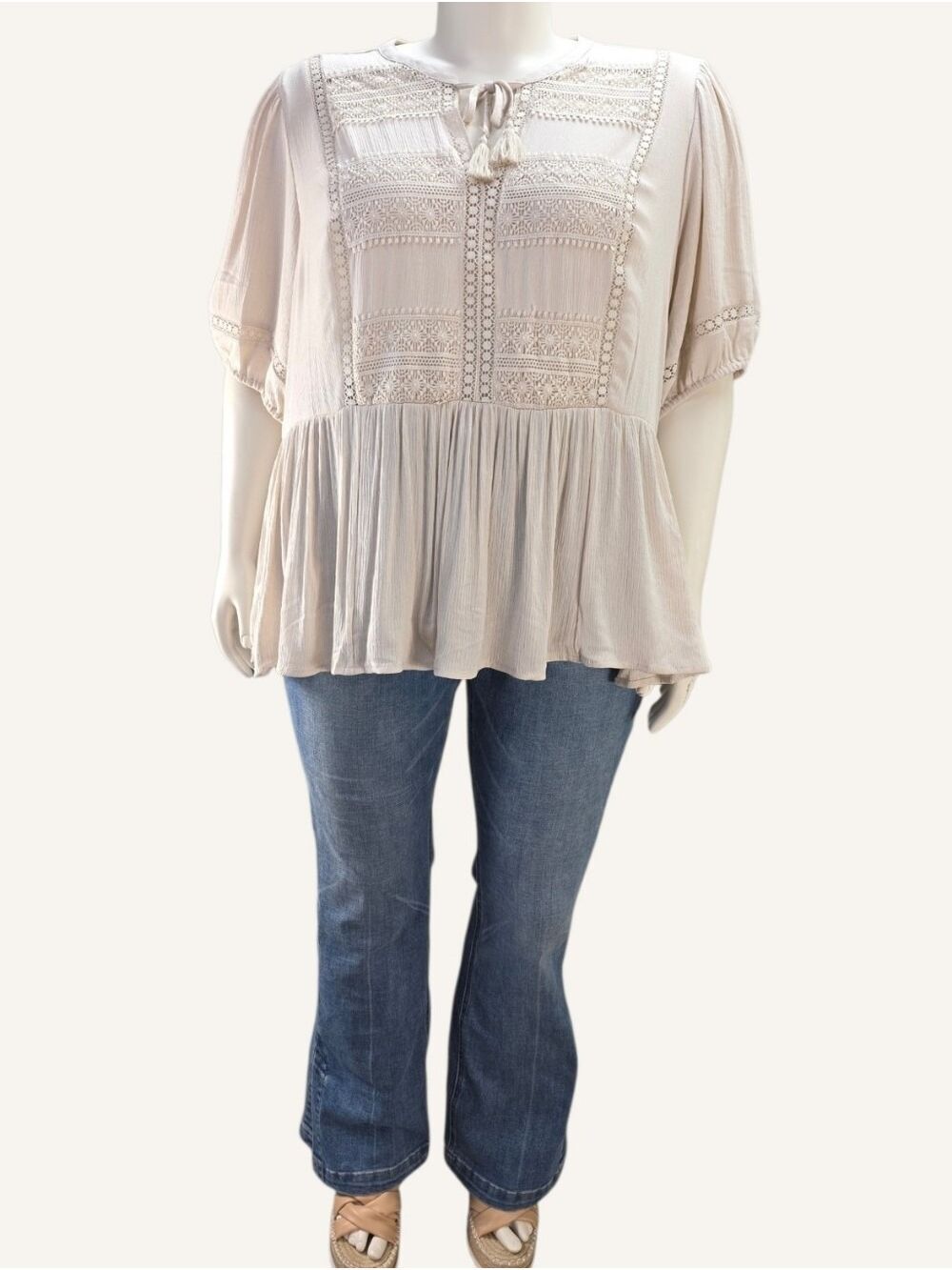 NWT Torrid 3X Rainy Day Crinkle Gauze Lace Boho Peplum Top Cottagecore